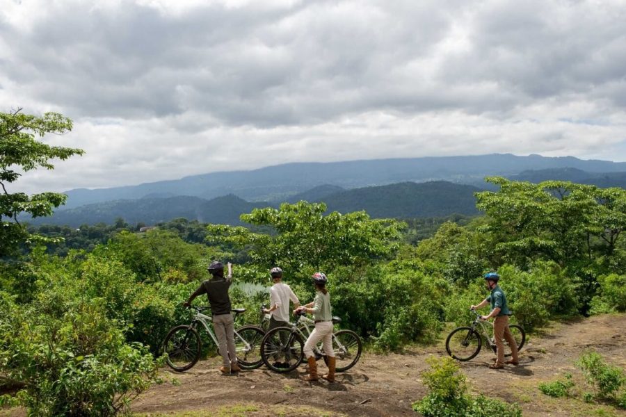 Bike through Arusha m